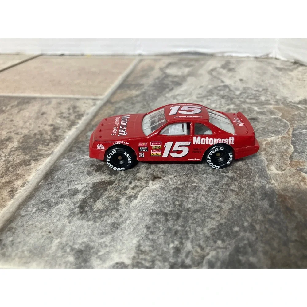 Johnny Lightning 15 Motorcraft Quality‎ Parts Red Race Car Diecast Toy
